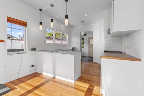 Photo of property in 73 Maeroa Road, Maeroa, Hamilton, 3200