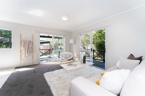 Photo of property in 22a Lyford Crescent, Sunnynook, Auckland, 0620