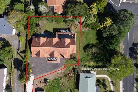 Photo of property in 310 Glengarry Road, Glen Eden, Auckland, 0602