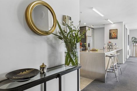 Photo of property in Alto Apartments, 2a/22 Telford Terrace, Oriental Bay, Wellington, 6011