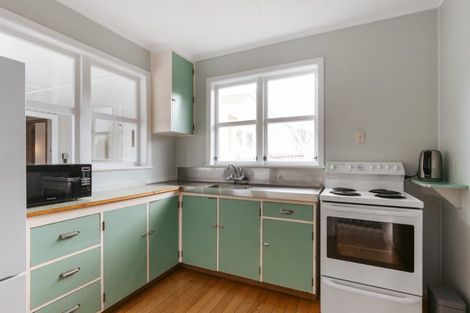 Photo of property in 93 Oceanview Road, Mount Maunganui, 3116