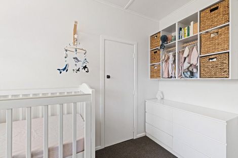 Photo of property in 12 Nimon Street, Havelock North, 4130