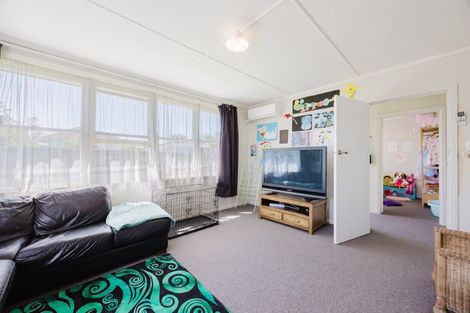 Photo of property in 18 Mackie Street, Waipukurau, 4200