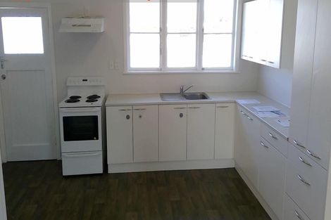 Photo of property in 20b Frank Hewitt Street, Pukekohe, 2120