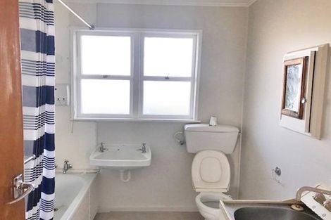 Photo of property in 1/9 Dinglebank Road, Mount Wellington, Auckland, 1060