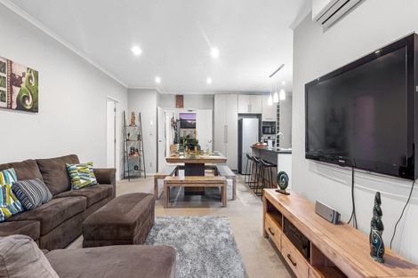 Photo of property in 60 Castlederg Drive, Flat Bush, Auckland, 2019