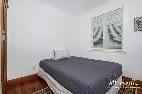 Photo of property in 37 Pahi Road, Paparoa, 0571