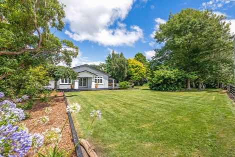 Photo of property in 83 Pinfold Road, Aokautere, Palmerston North, 4471