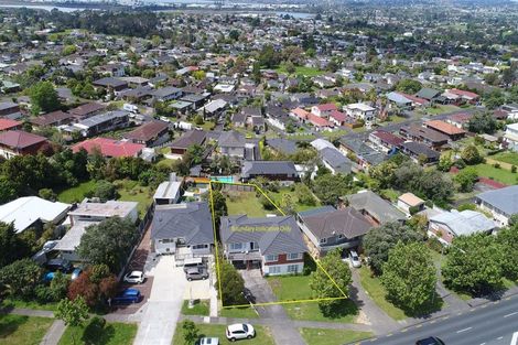 Photo of property in 4247 Great North Road, Glendene, Auckland, 0602