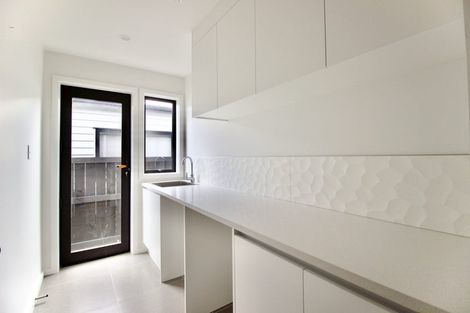 Photo of property in 8 Croatia Avenue, Huapai, Kumeu, 0810