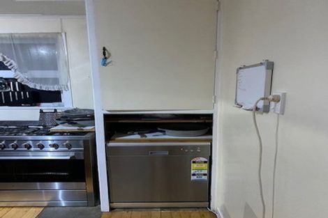 Photo of property in 19 Kahu Street, Utuhina, Rotorua, 3015