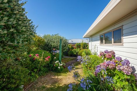 Photo of property in 63 Acacia Bay Road, Nukuhau, Taupo, 3330