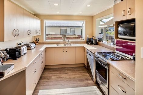 Photo of property in 9 Cannon Lane, Whitby, Porirua, 5024