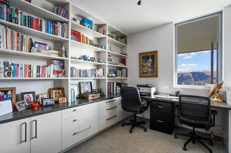 Photo of property in 16 Hayes View Lane, Lake Hayes, Queenstown, 9371