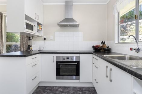 Photo of property in 37 Seymour Place, Bellevue, Tauranga, 3110