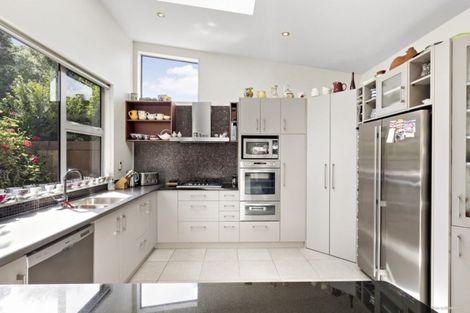 Photo of property in 35 Finnimore Terrace, Vogeltown, Wellington, 6021