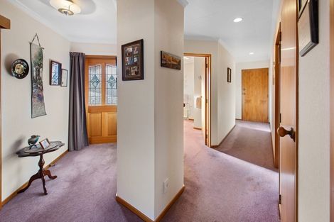 Photo of property in 24 Aotea Crescent, Gore, 9710