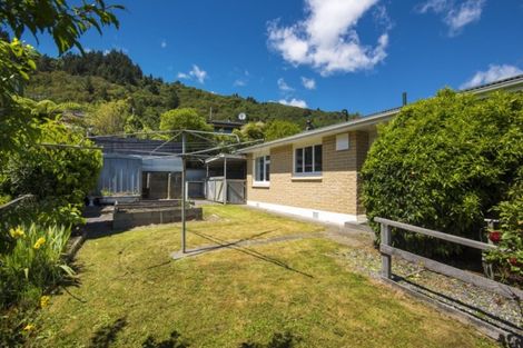 Photo of property in 10 Sussex Street, Picton, 7220