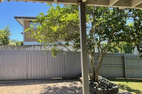 Photo of property in 337 East Coast Road, Mairangi Bay, Auckland, 0630