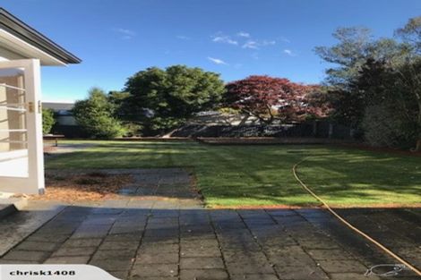 Photo of property in 11 Windermere Road, Papanui, Christchurch, 8053