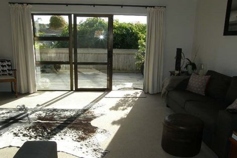 Photo of property in 73b Gowing Drive, Meadowbank, Auckland, 1072