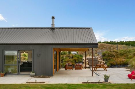 Photo of property in 45 Stella Way, Waikerikeri, Alexandra, 9391