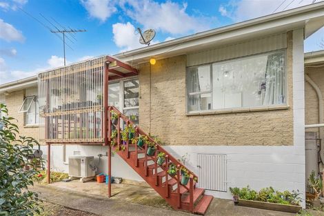 Photo of property in 5/98 Birkdale Road, Birkdale, Auckland, 0626