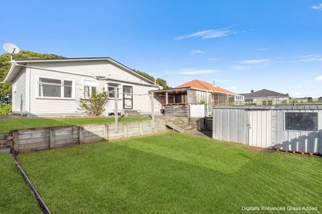 Photo of property in 6 Harper Street, Gonville, Whanganui, 4501