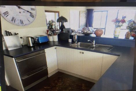 Photo of property in 11 Governors Bay Road, Cass Bay, Lyttelton, 8082