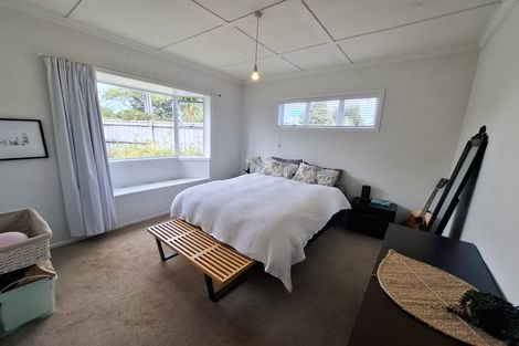 Photo of property in 222 Frankley Road, Frankleigh Park, New Plymouth, 4310