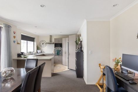 Photo of property in 6 Atlantic Close, Papamoa Beach, Papamoa, 3118