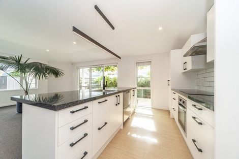 Photo of property in 13a Wilford Street, Wallaceville, Upper Hutt, 5018