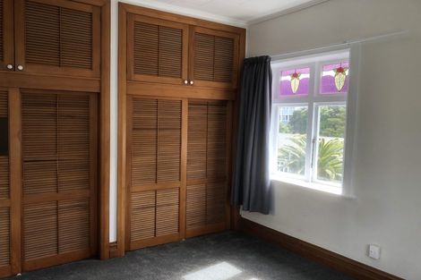 Photo of property in 38 Macdonald Crescent, Te Aro, Wellington, 6011