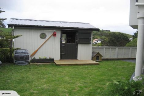 Photo of property in 10 Lingard Grove, Brooklyn, Wellington, 6021