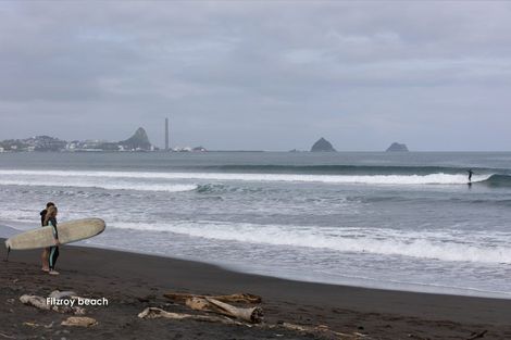 Photo of property in 29c Hamblyn Street, Strandon, New Plymouth, 4312