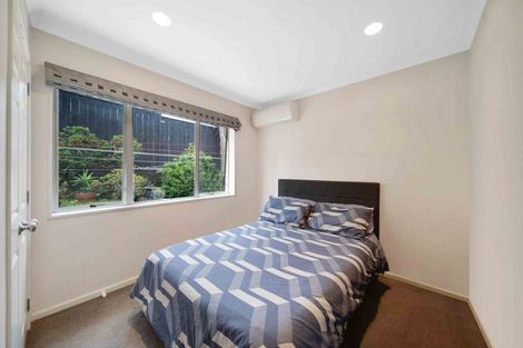 Photo of property in 9 Seresin Crescent, Flat Bush, Auckland, 2016