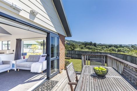 Photo of property in 43a Apple Terrace, Ranui, Porirua, 5024