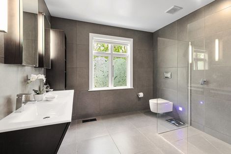 Photo of property in 33 Nevay Road, Miramar, Wellington, 6022