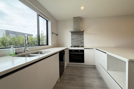 Photo of property in 6 Kearns Drive, Hobsonville, Auckland, 0616