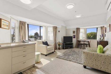 Photo of property in 3/30 Sixth Avenue, Tauranga, 3110