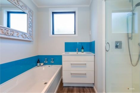 Photo of property in 8 Drummond Crescent, Kelson, Lower Hutt, 5010