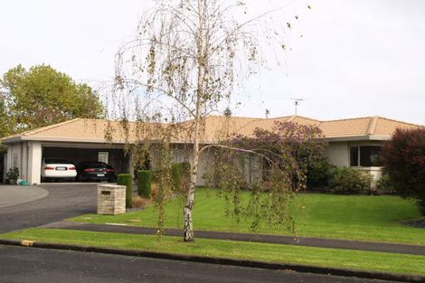 Photo of property in 3 Valnera Close, Northpark, Auckland, 2013