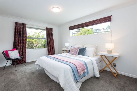 Photo of property in 28 Holbrook Way, Westmorland, Christchurch, 8025