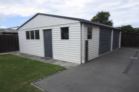 Photo of property in 19 Factory Road, Belfast, Christchurch, 8051