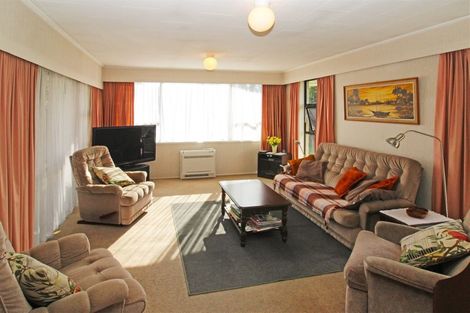 Photo of property in 39 Lowes Place, Solway, Masterton, 5810