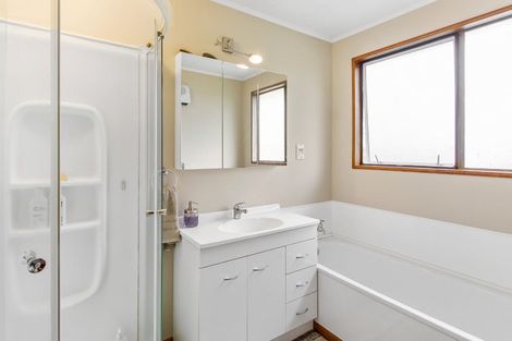 Photo of property in 476 Falvey Road, Levels, Timaru, 7975