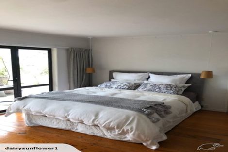 Photo of property in 5a Lynch Street, Point Chevalier, Auckland, 1022