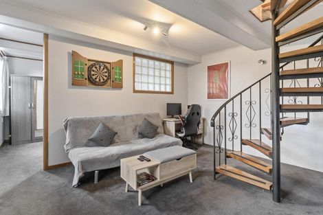 Photo of property in 19 Kashmir Road, Glen Eden, Auckland, 0602