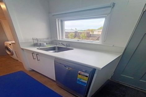 Photo of property in 37 Atkinson Street, South Dunedin, Dunedin, 9012