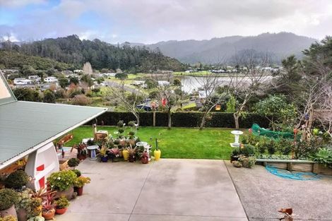 Photo of property in 11 Patton Place, Tairua, 3508
